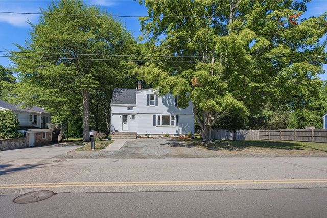 70 Riverside Ave, Attleboro, MA 02703