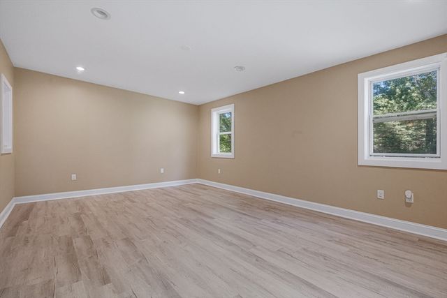 70 Riverside Ave, Attleboro, MA 02703