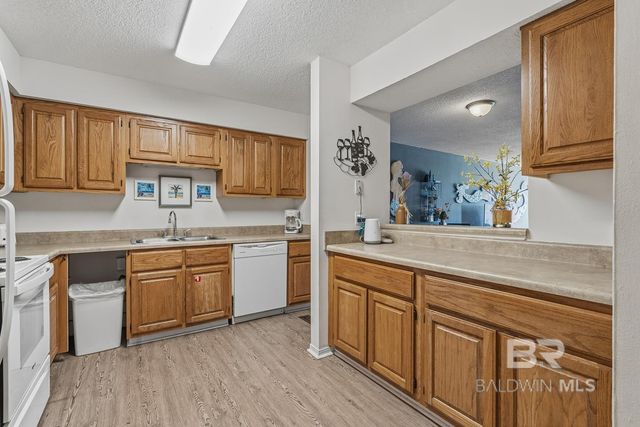 1872 W WEST BEACH Boulevard G204, Gulf Shores, AL 36542