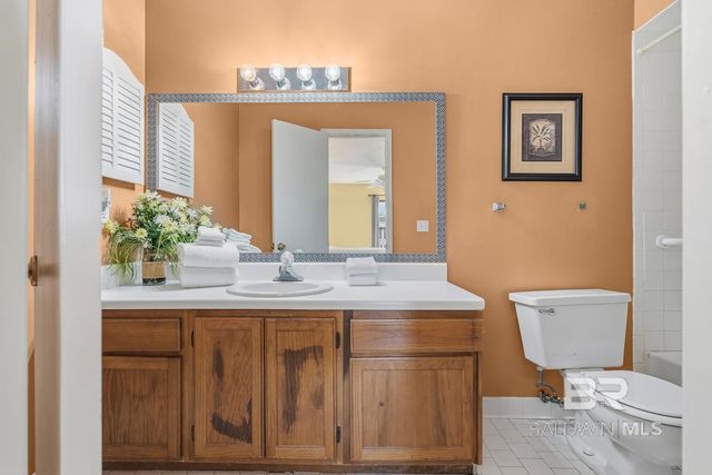 1872 W WEST BEACH Boulevard G204, Gulf Shores, AL 36542