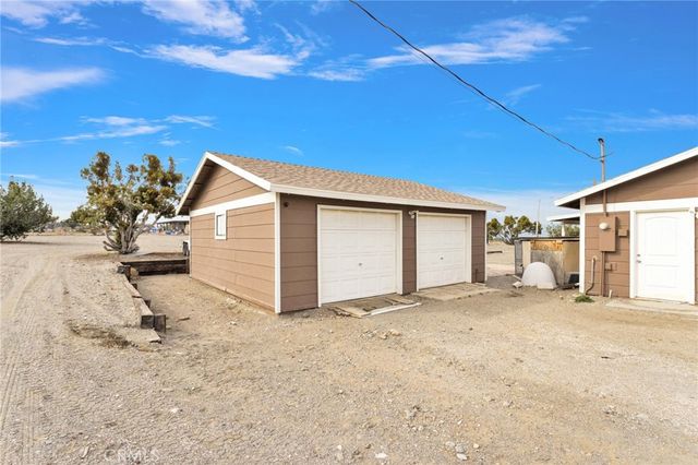 10088 Beekley, Phelan, CA 92371