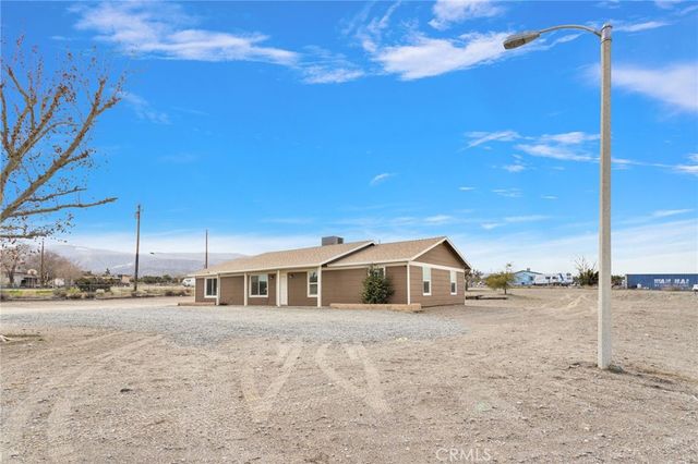 10088 Beekley, Phelan, CA 92371