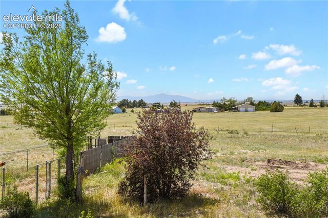 12350 E Range View Drive, Calhan, CO 80808