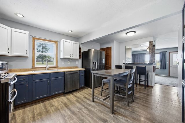 2630 Union Drive SW, Cedar Rapids, IA 52404