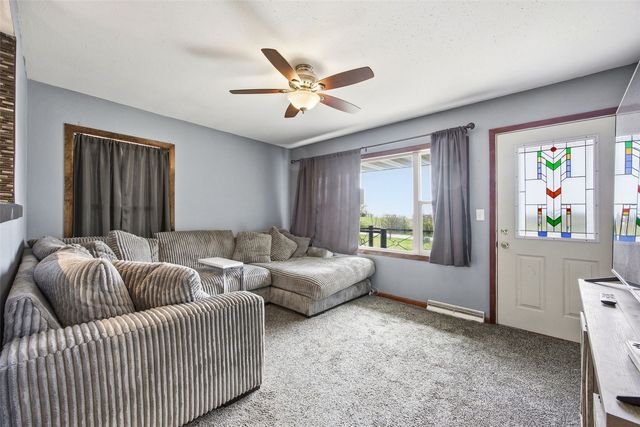 2630 Union Drive SW, Cedar Rapids, IA 52404