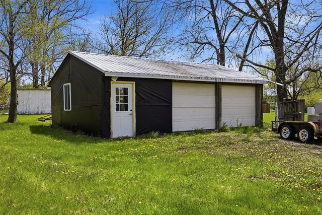 2630 Union Drive SW, Cedar Rapids, IA 52404