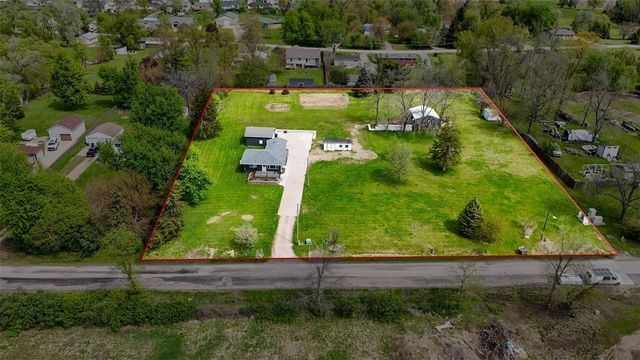 2630 Union Drive SW, Cedar Rapids, IA 52404
