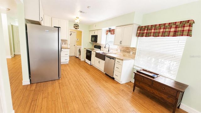 191 W 7TH STREET, Oviedo, FL 32766