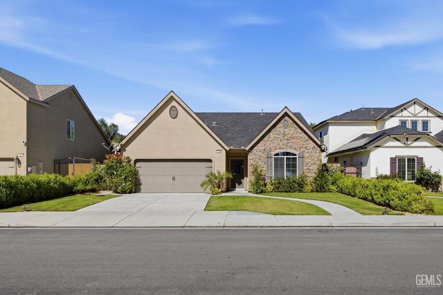7209 Rochester Court, Bakersfield, CA 93311