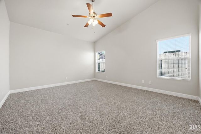 7209 Rochester Court, Bakersfield, CA 93311