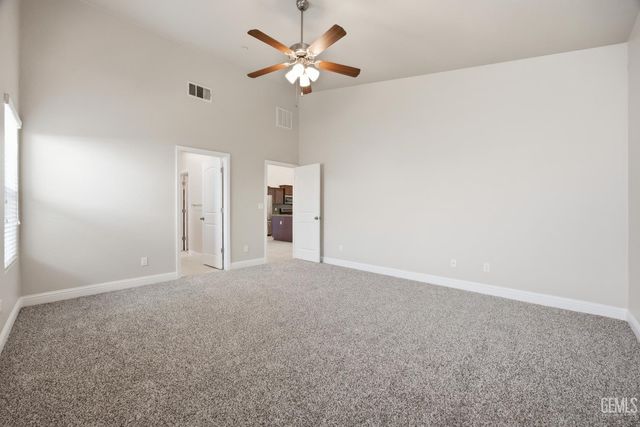 7209 Rochester Court, Bakersfield, CA 93311