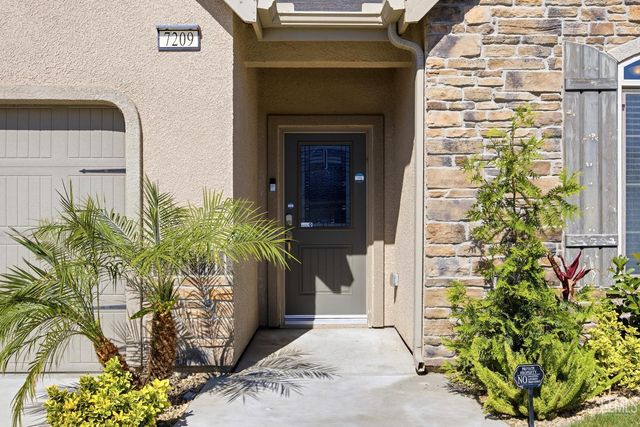 7209 Rochester Court, Bakersfield, CA 93311