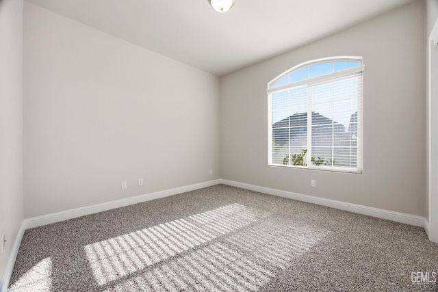 7209 Rochester Court, Bakersfield, CA 93311