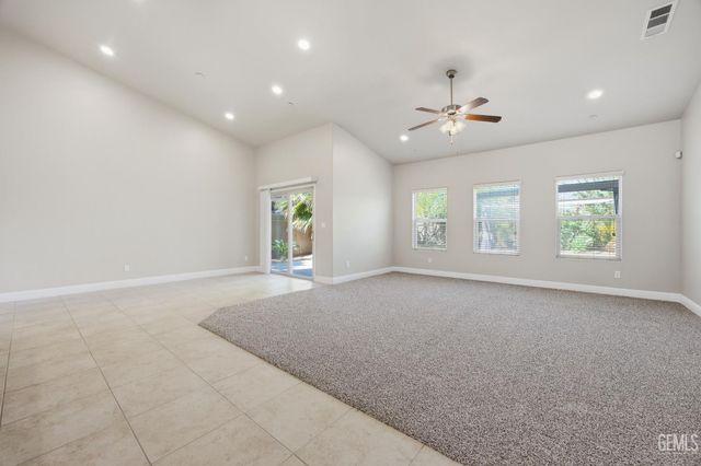 7209 Rochester Court, Bakersfield, CA 93311