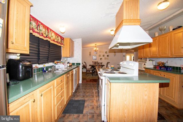 8791 MENOKIN RD, Montross, VA 22520