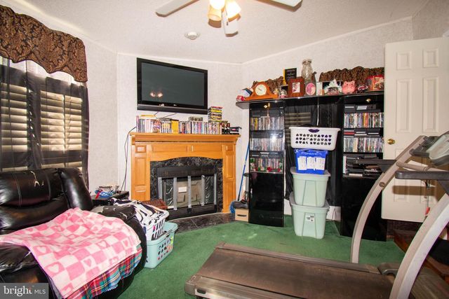 8791 MENOKIN RD, Montross, VA 22520