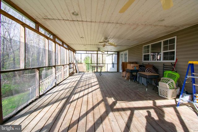 8791 MENOKIN RD, Montross, VA 22520