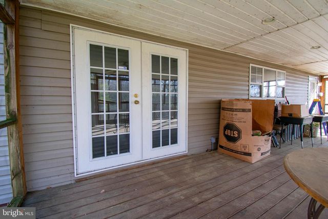 8791 MENOKIN RD, Montross, VA 22520