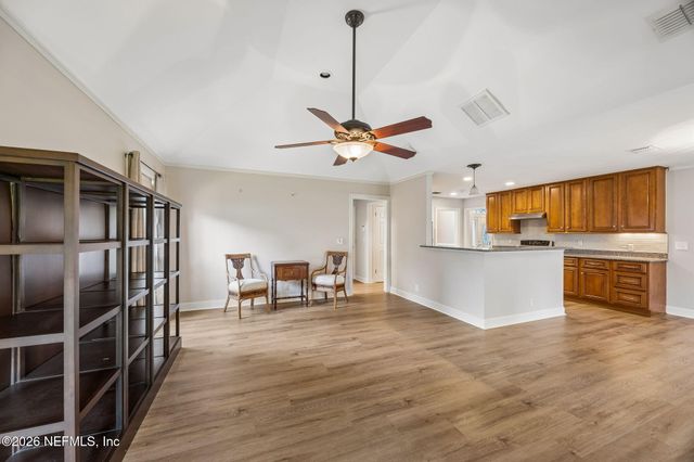 4528 BAY HARBOUR Drive, Jacksonville, FL 32225