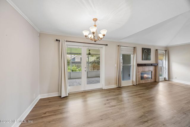 4528 BAY HARBOUR Drive, Jacksonville, FL 32225