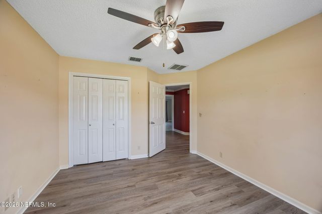 4528 BAY HARBOUR Drive, Jacksonville, FL 32225