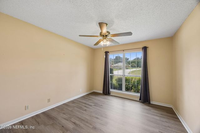4528 BAY HARBOUR Drive, Jacksonville, FL 32225