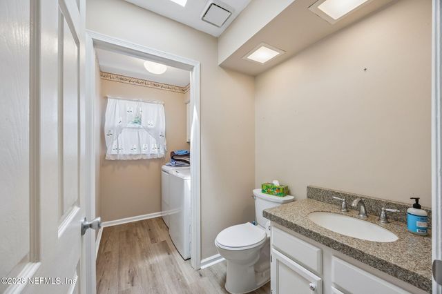 4528 BAY HARBOUR Drive, Jacksonville, FL 32225