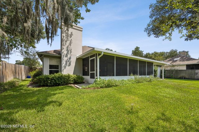 4528 BAY HARBOUR Drive, Jacksonville, FL 32225