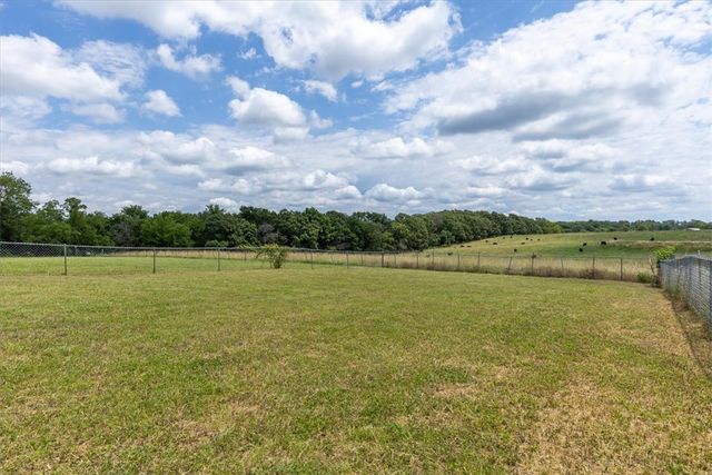 20339 Falling Springs Road, Decatur, AR 72722