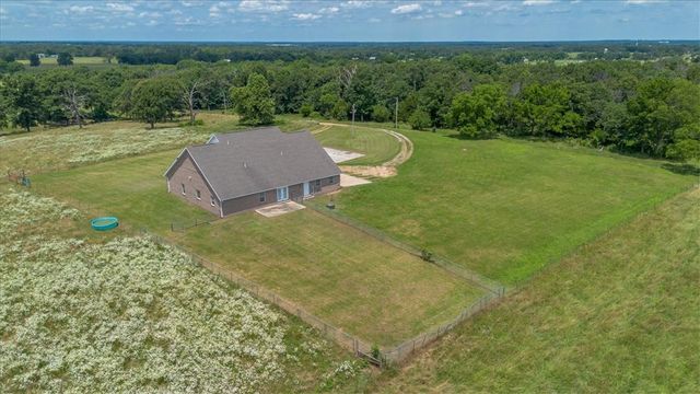 20339 Falling Springs Road, Decatur, AR 72722