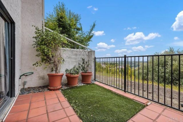 6531 Corte Valdez, Carlsbad, CA 92009