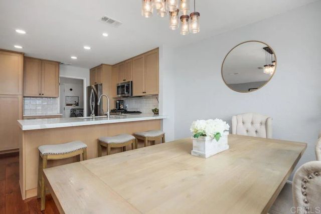 6531 Corte Valdez, Carlsbad, CA 92009