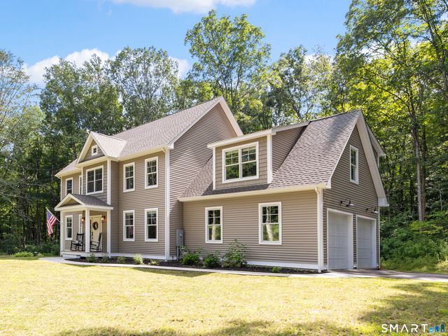 34 Greenwich Place, Colchester, CT 06415