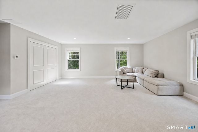 34 Greenwich Place, Colchester, CT 06415