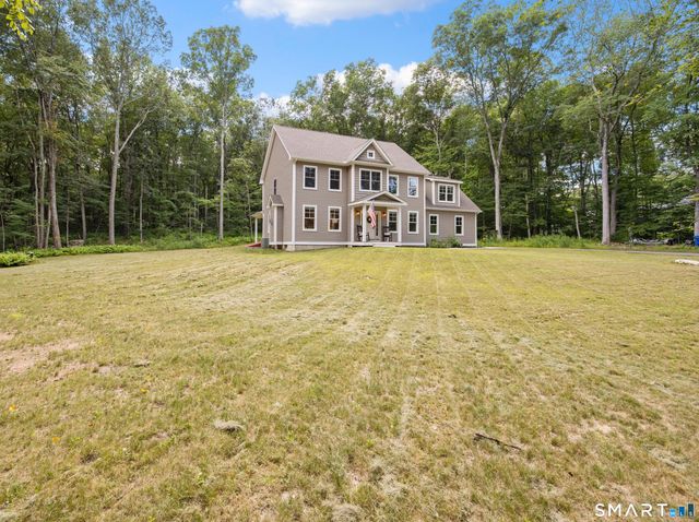 34 Greenwich Place, Colchester, CT 06415
