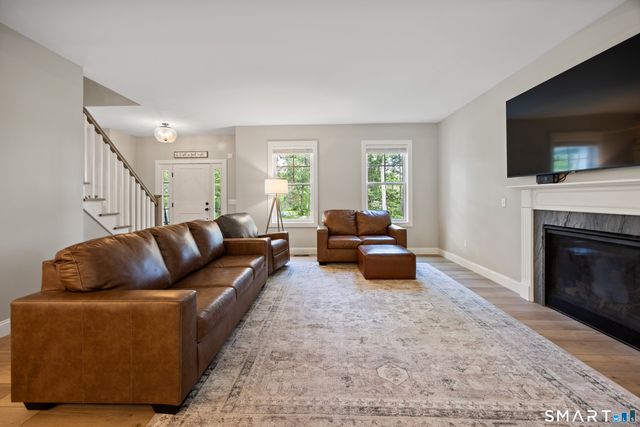 34 Greenwich Place, Colchester, CT 06415