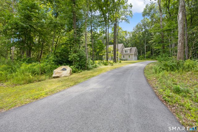 34 Greenwich Place, Colchester, CT 06415