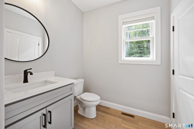 34 Greenwich Place, Colchester, CT 06415