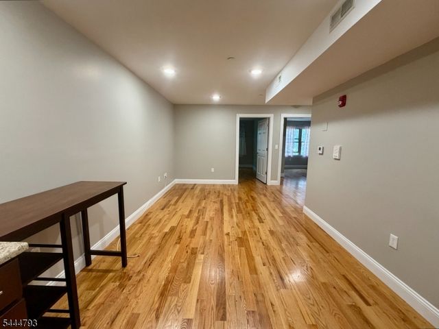 381 Communipaw Ave 1b, Jersey City, NJ 07304
