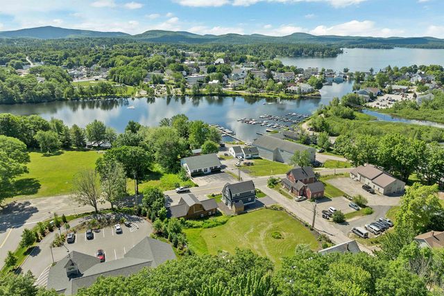 46 King Street, Wolfeboro, NH 03894