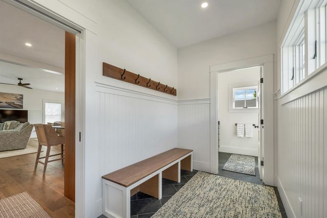 46 King Street, Wolfeboro, NH 03894