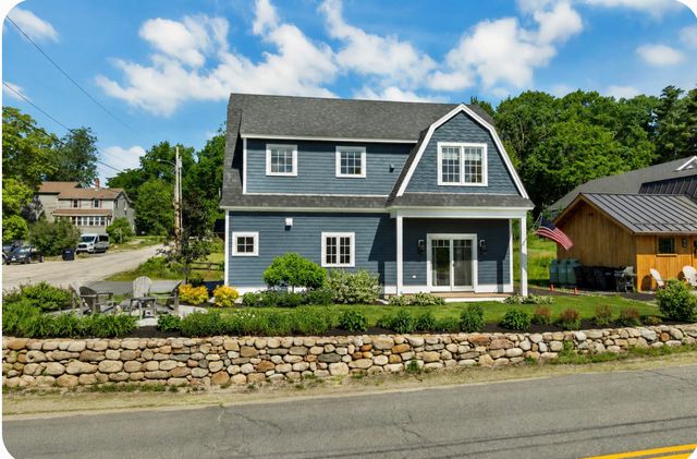 46 King Street, Wolfeboro, NH 03894