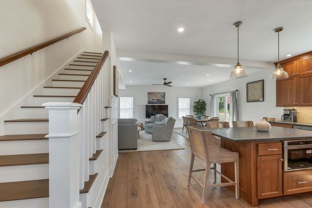 46 King Street, Wolfeboro, NH 03894