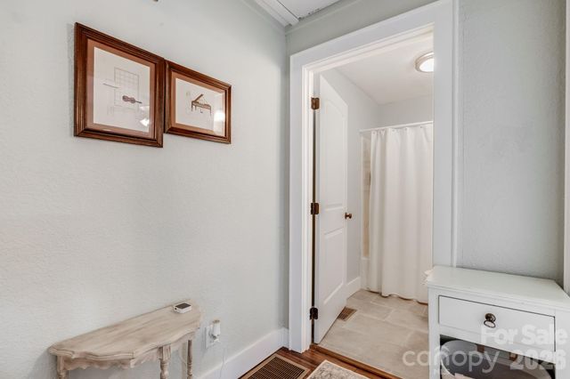 2117 Old Clyde Road, Clyde, NC 28721
