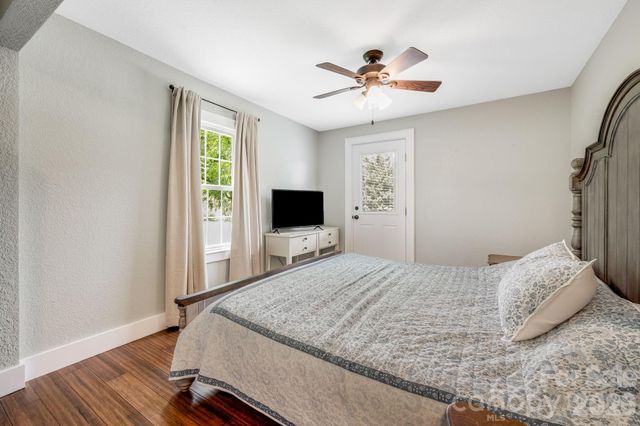 2117 Old Clyde Road, Clyde, NC 28721