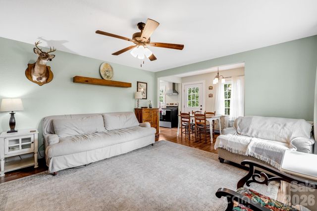 2117 Old Clyde Road, Clyde, NC 28721