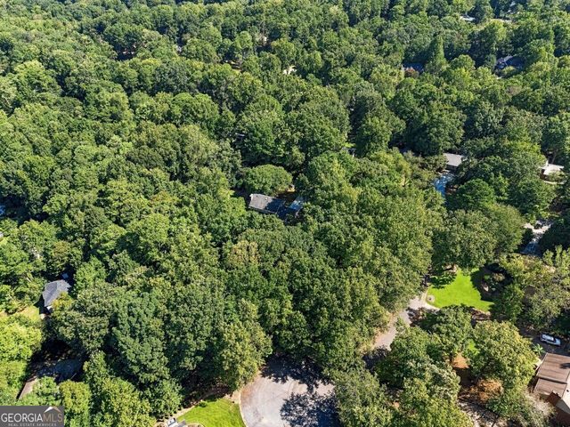 3610 Hermitage Drive, Berkeley Lake, GA 30096