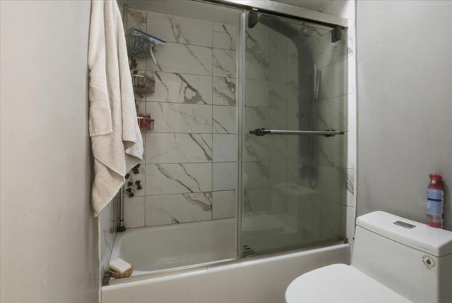 4260 NW 114th Ter, Coral Springs, FL 33065