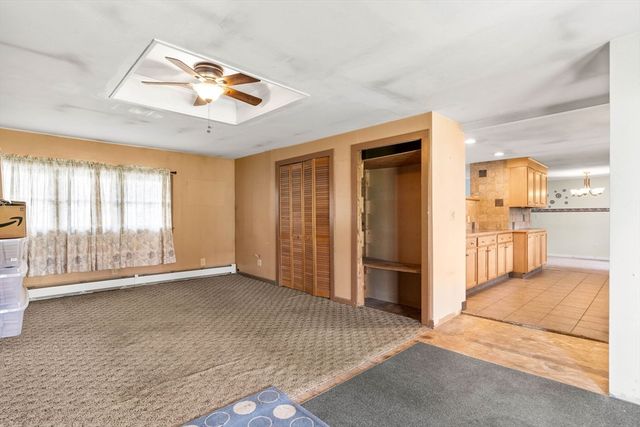 17 Amherst St, Danvers, MA 01923