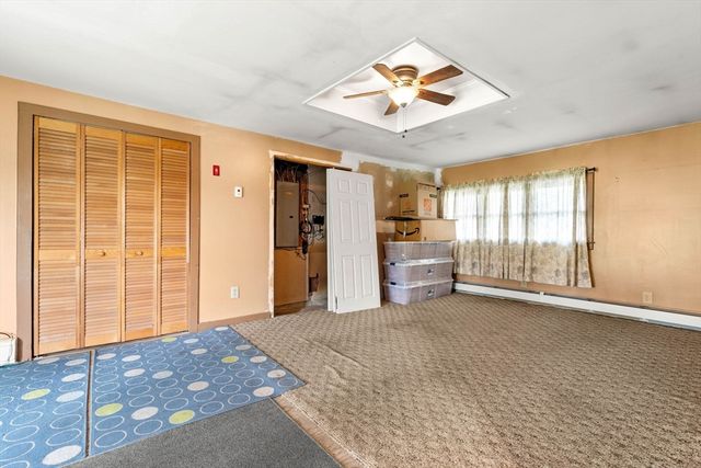 17 Amherst St, Danvers, MA 01923